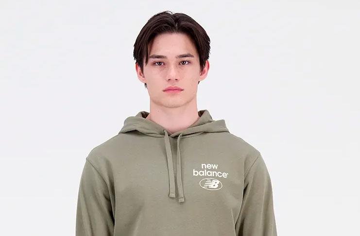 Casacos New Balance com até 45% de Desconto